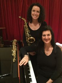 Saxofoniste Jenneke Gerritsen en pianiste Karin van Buijtene (1).JPG